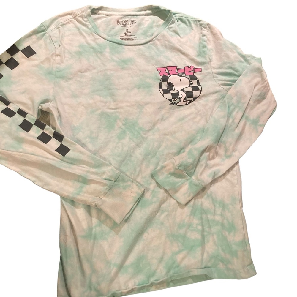 Tie-dyed Snoopy shirt with Japanese lettering